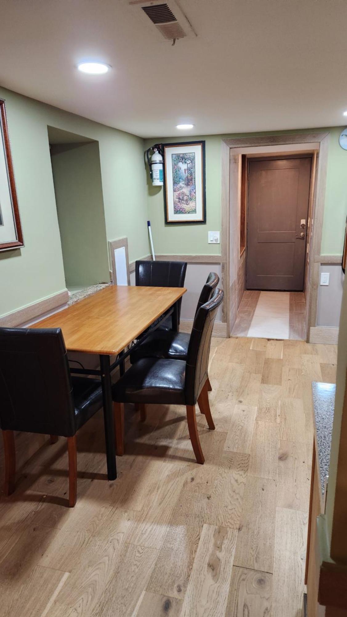 Two Bedroom Few Blocks From The Beach And Tropicana Casino Atlantic City Buitenkant foto
