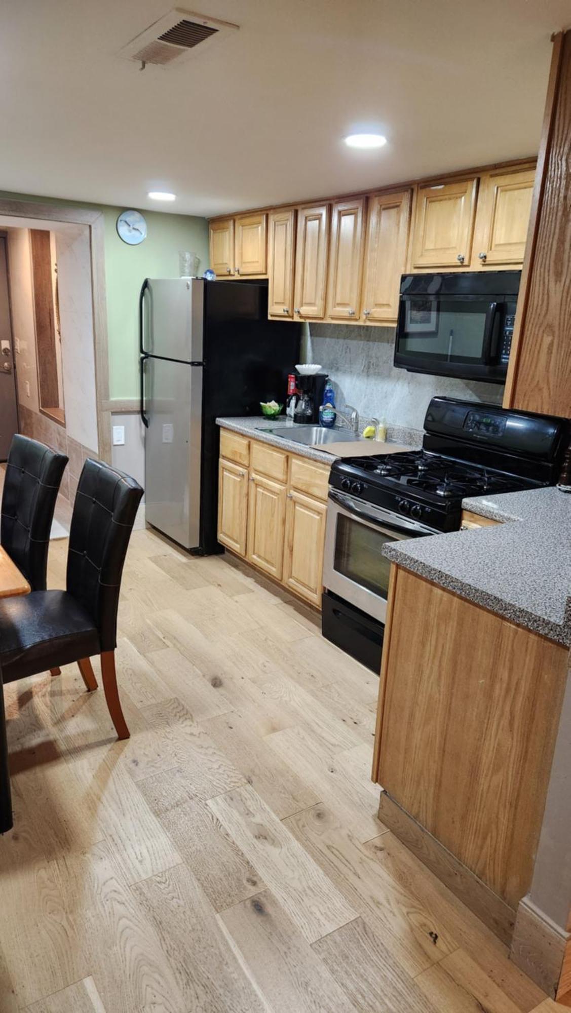 Two Bedroom Few Blocks From The Beach And Tropicana Casino Atlantic City Buitenkant foto